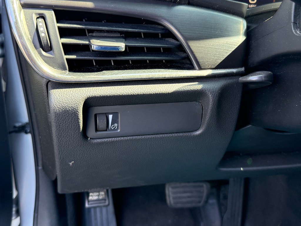 2013 Cadillac ATS Image 11