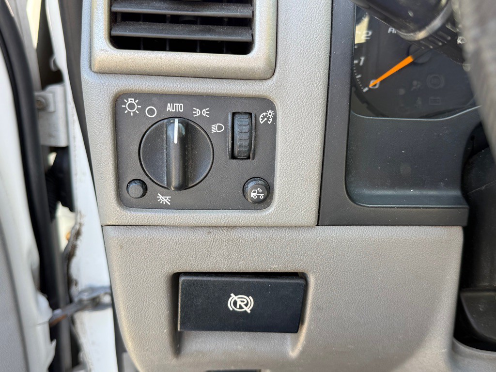 2007 Chevrolet Colorado Image 12