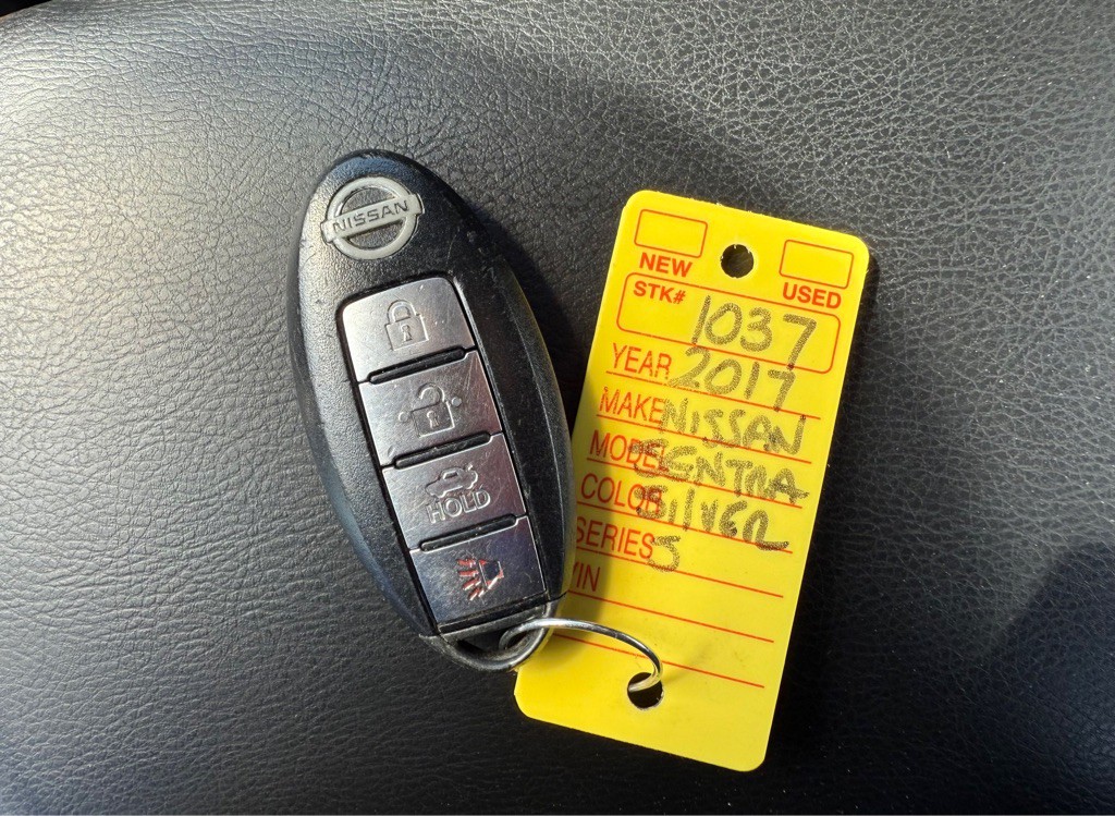 2017 Nissan Sentra Image 34