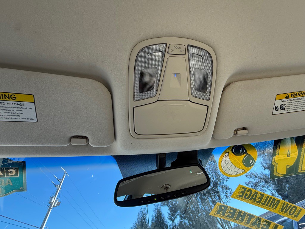 2014 Kia Cadenza Image 23