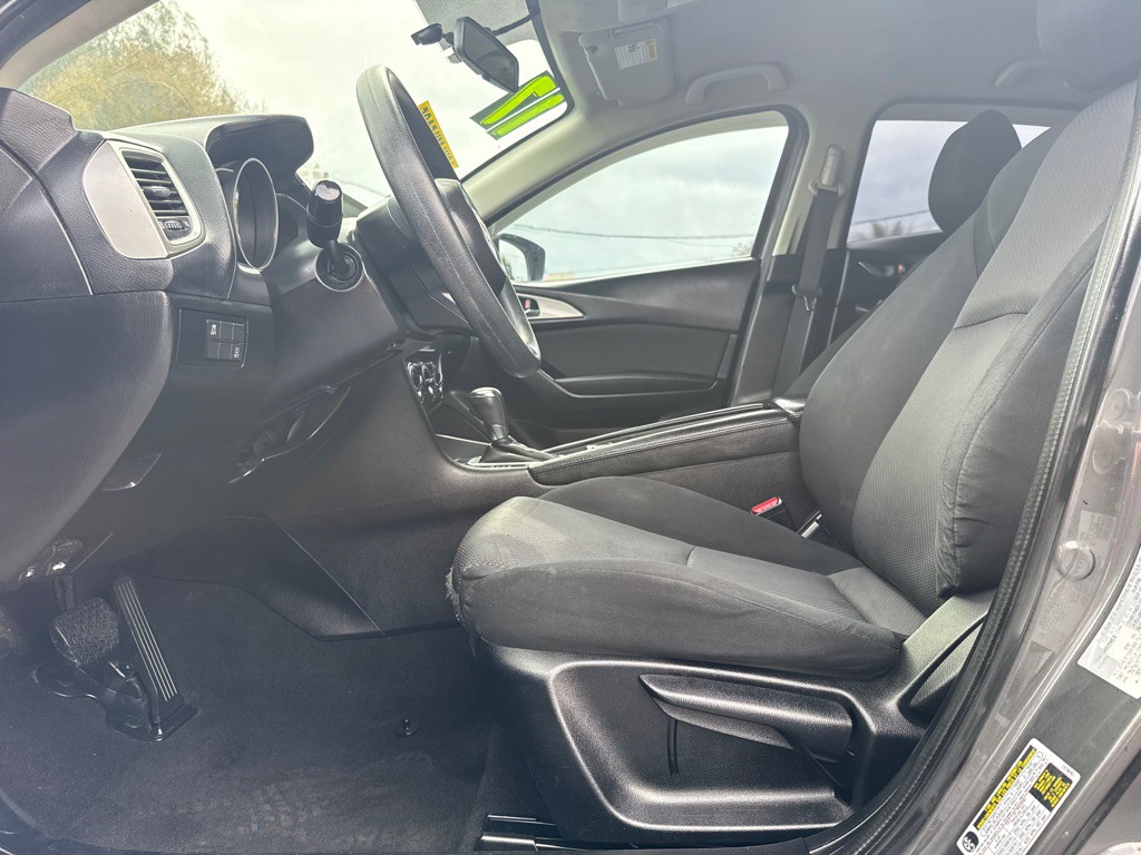 2017 Mazda Mazda3 Image 9