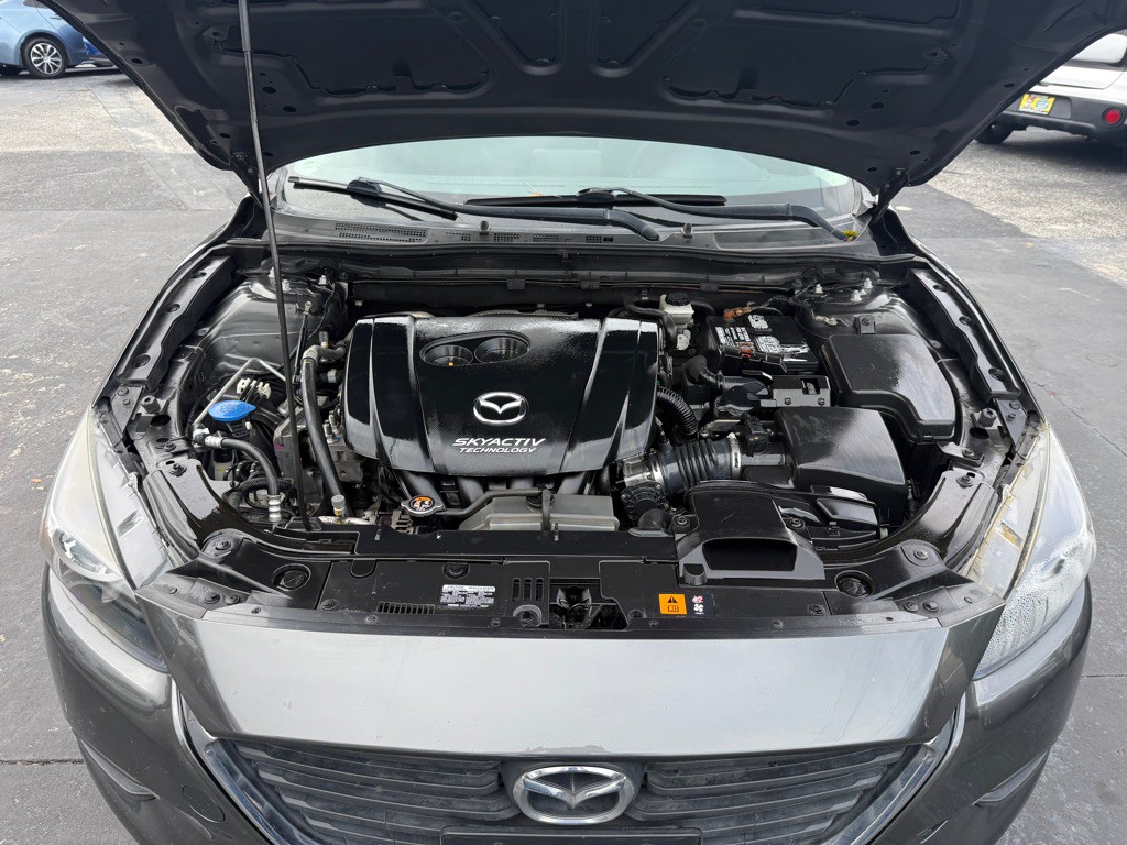 2017 Mazda Mazda3 Image 30