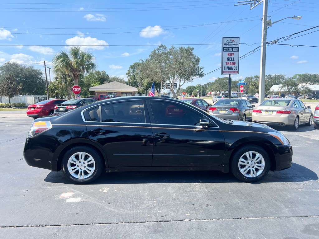2012 Nissan Altima Image 3