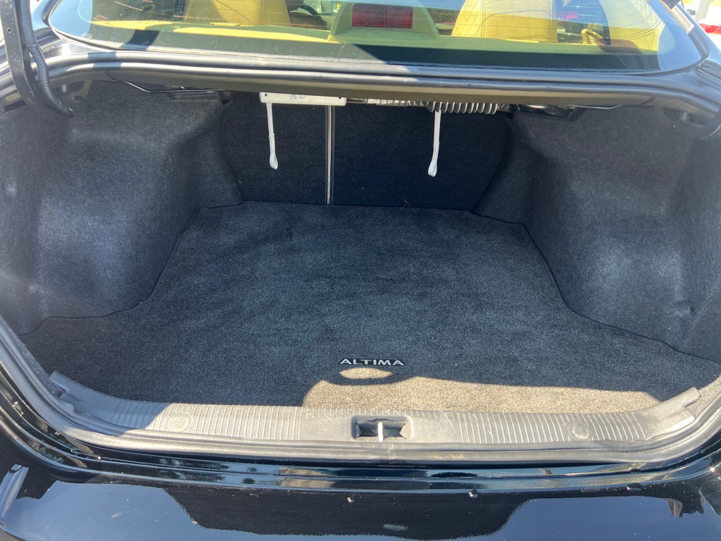 2012 Nissan Altima Image 7