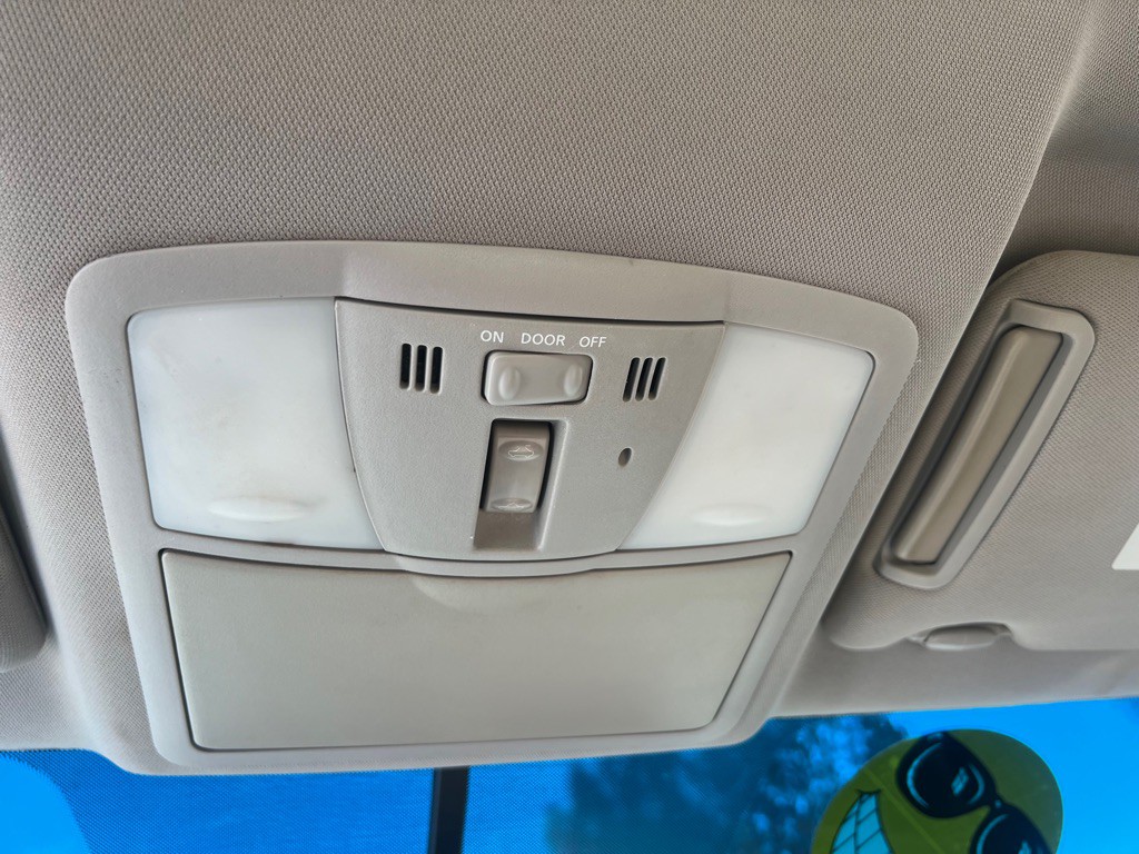 2012 Nissan Altima Image 16