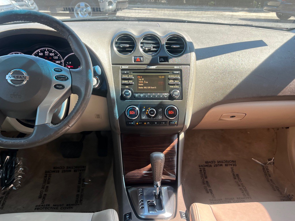 2012 Nissan Altima Image 26