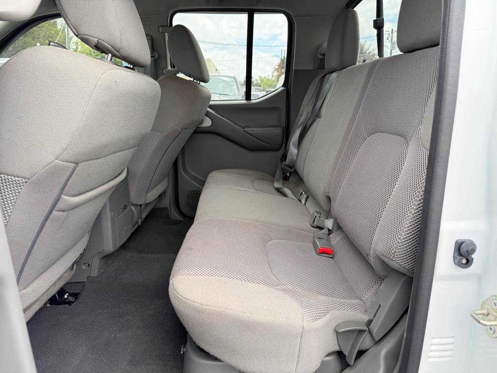 2019 Nissan Frontier Image 22