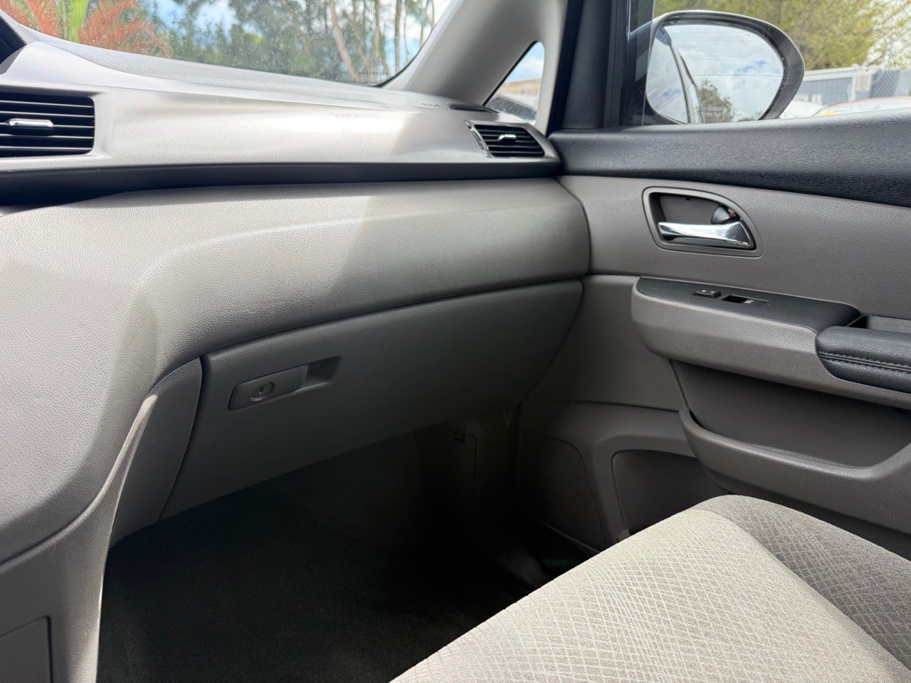 2015 Honda Odyssey Image 21