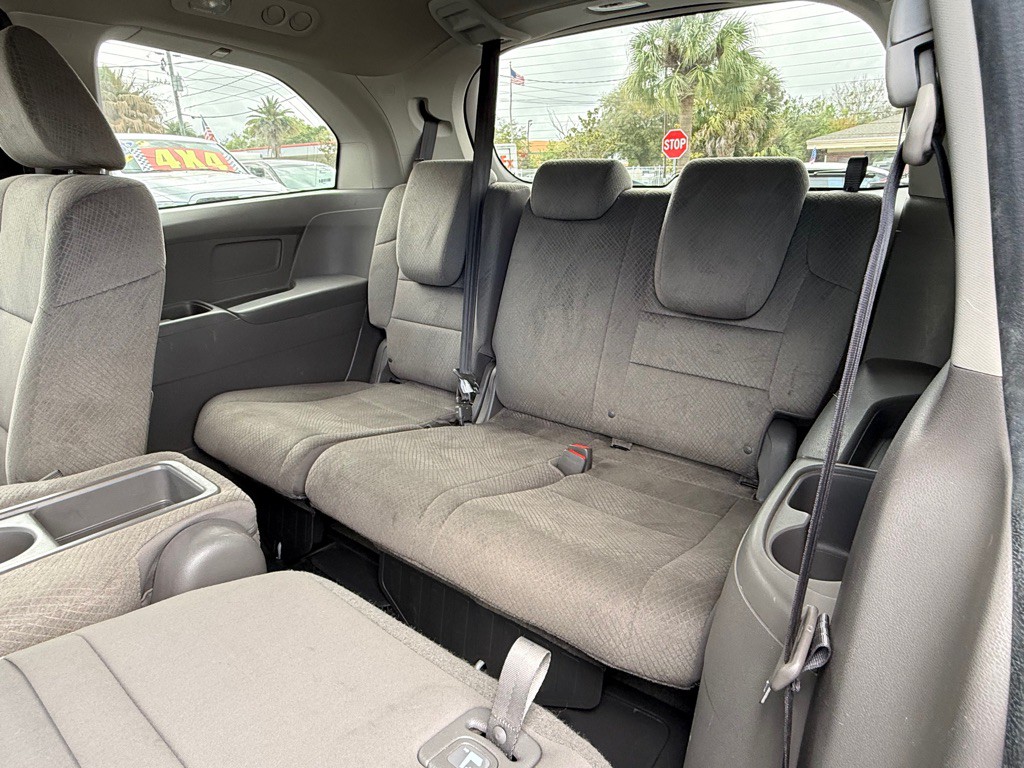 2015 Honda Odyssey Image 29