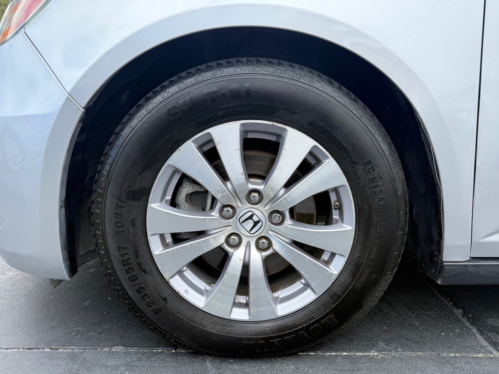 2015 Honda Odyssey Image 30