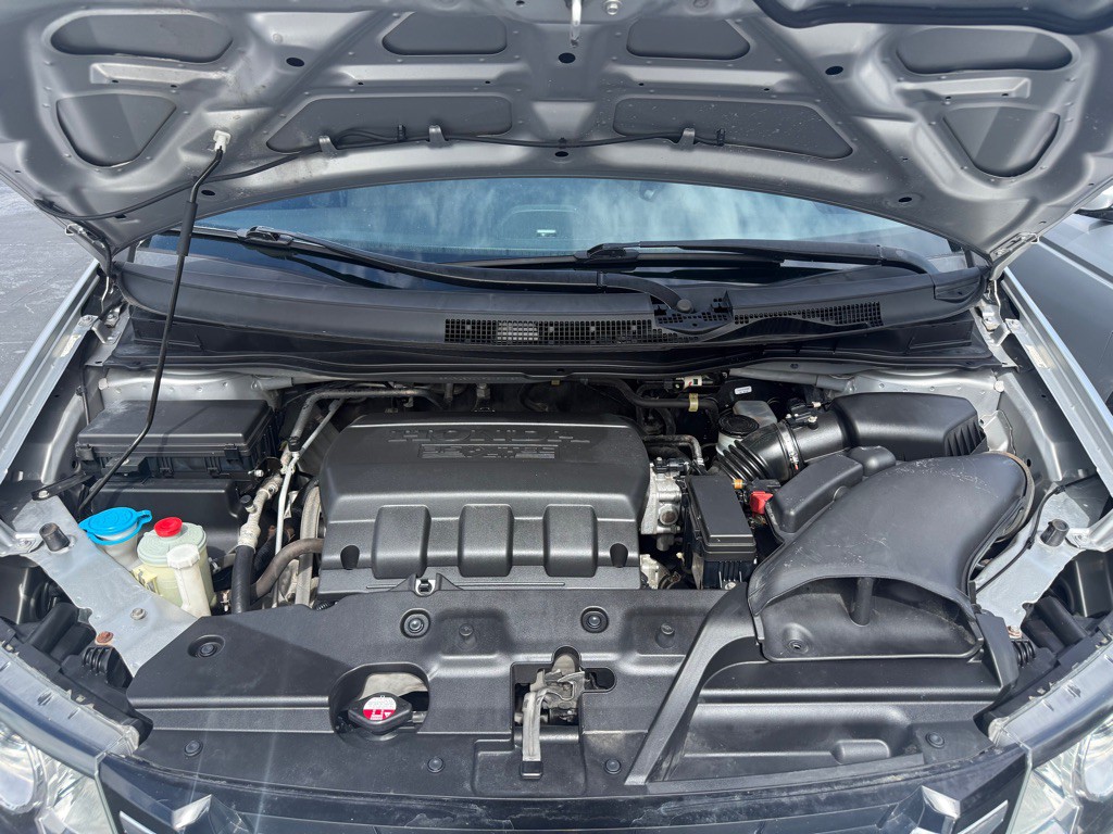 2015 Honda Odyssey Image 34
