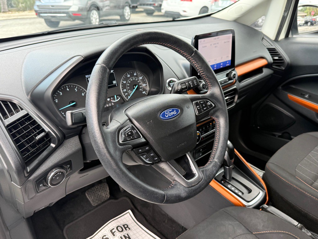 2021 Ford Econoline Image 10