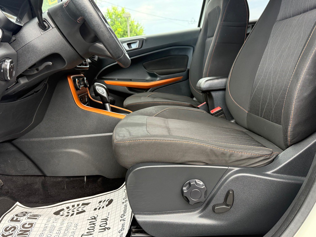 2021 Ford Econoline Image 11