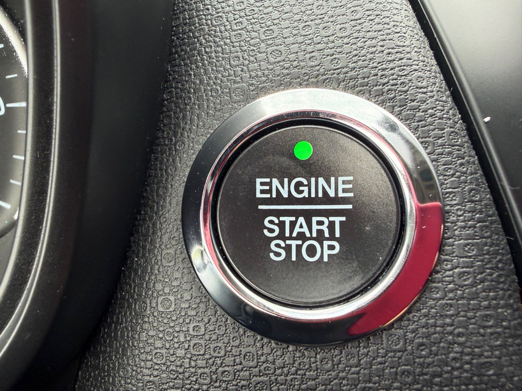 2021 Ford Econoline Image 16