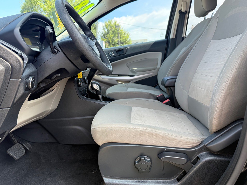 2018 Ford Econoline Image 11