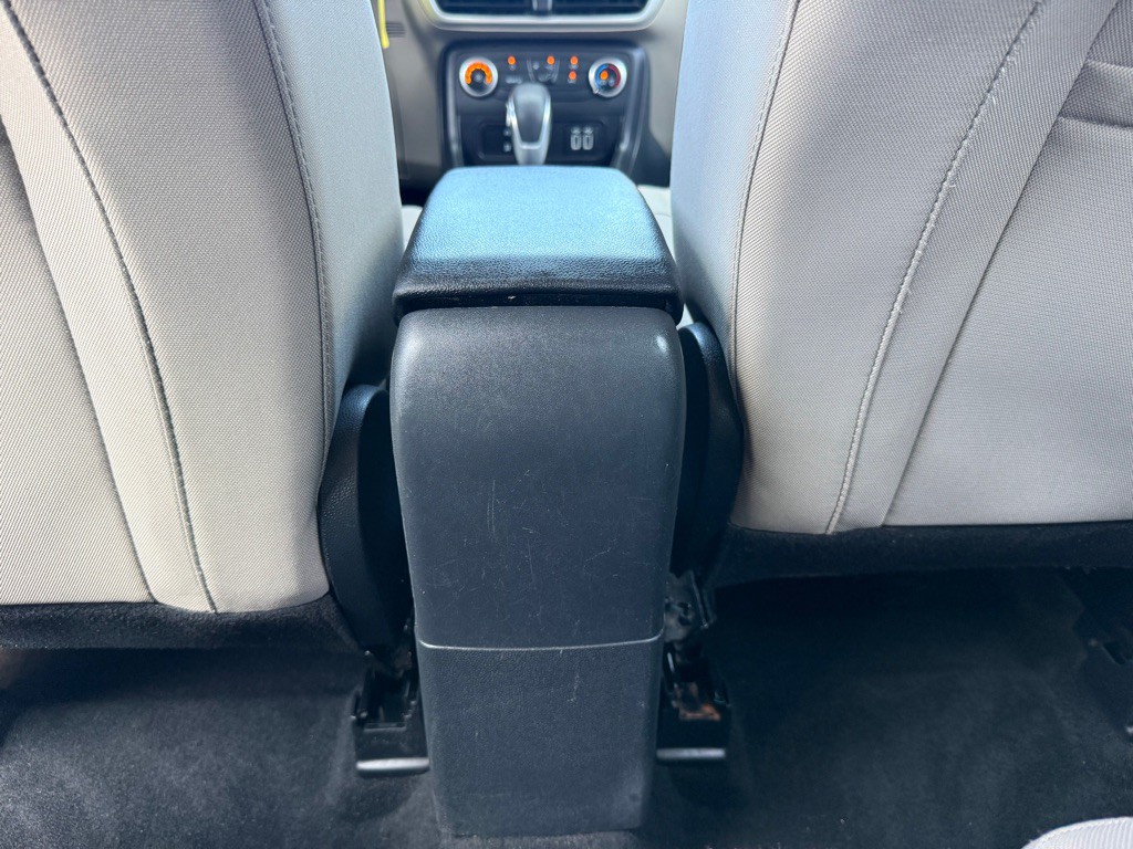 2018 Ford Econoline Image 25