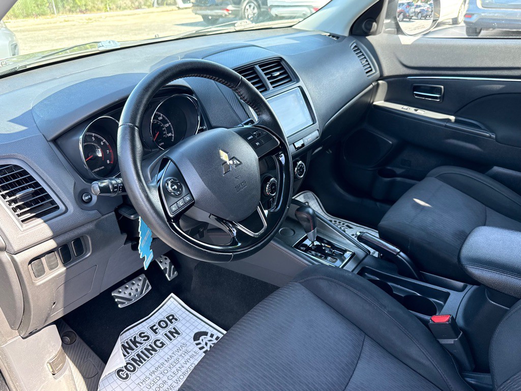 2019 Mitsubishi Outlander Image 10