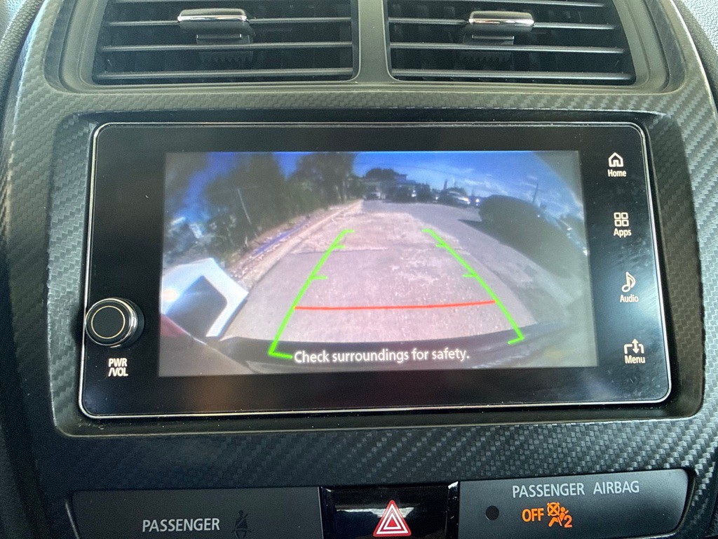 2019 Mitsubishi Outlander Image 16