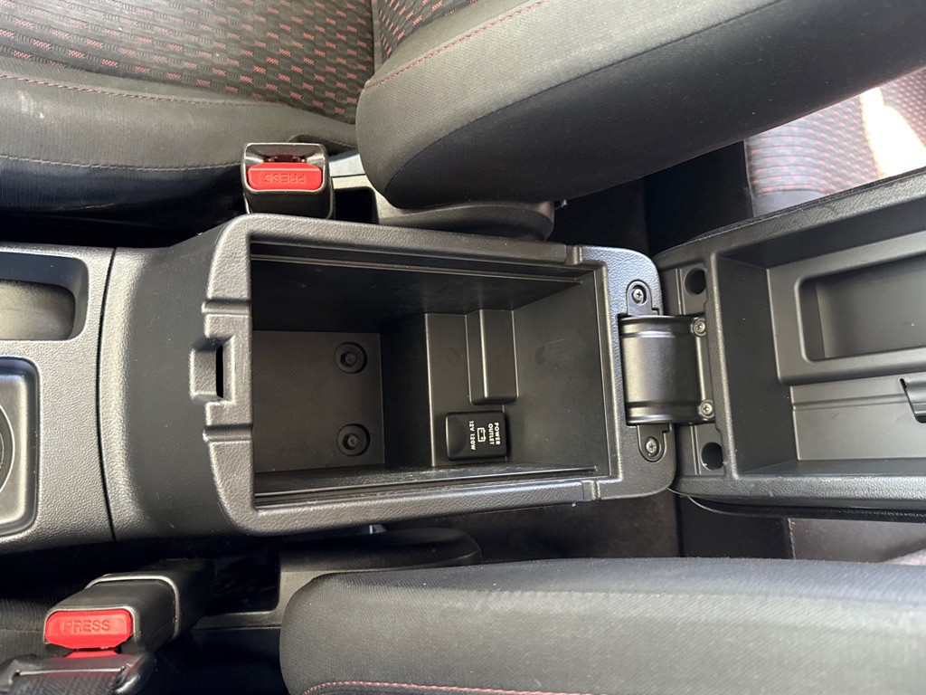2019 Mitsubishi Outlander Image 21