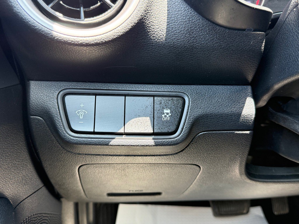 2022 Kia Forte Image 12