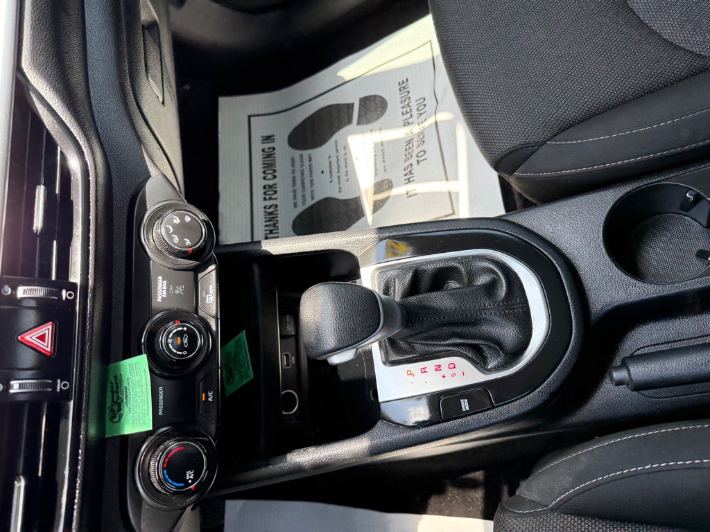 2022 Kia Forte Image 19
