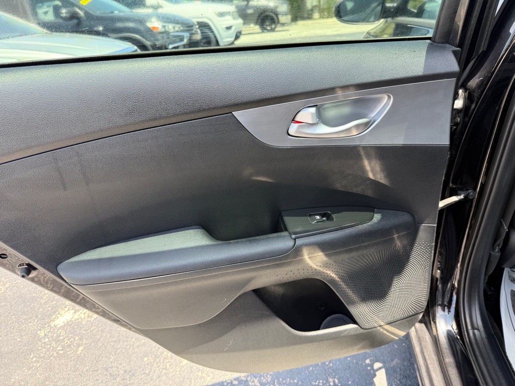 2022 Kia Forte Image 23