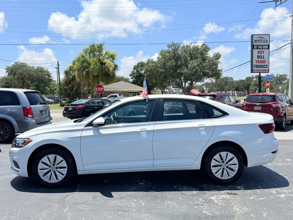 2019 Volkswagen Jetta Image 4