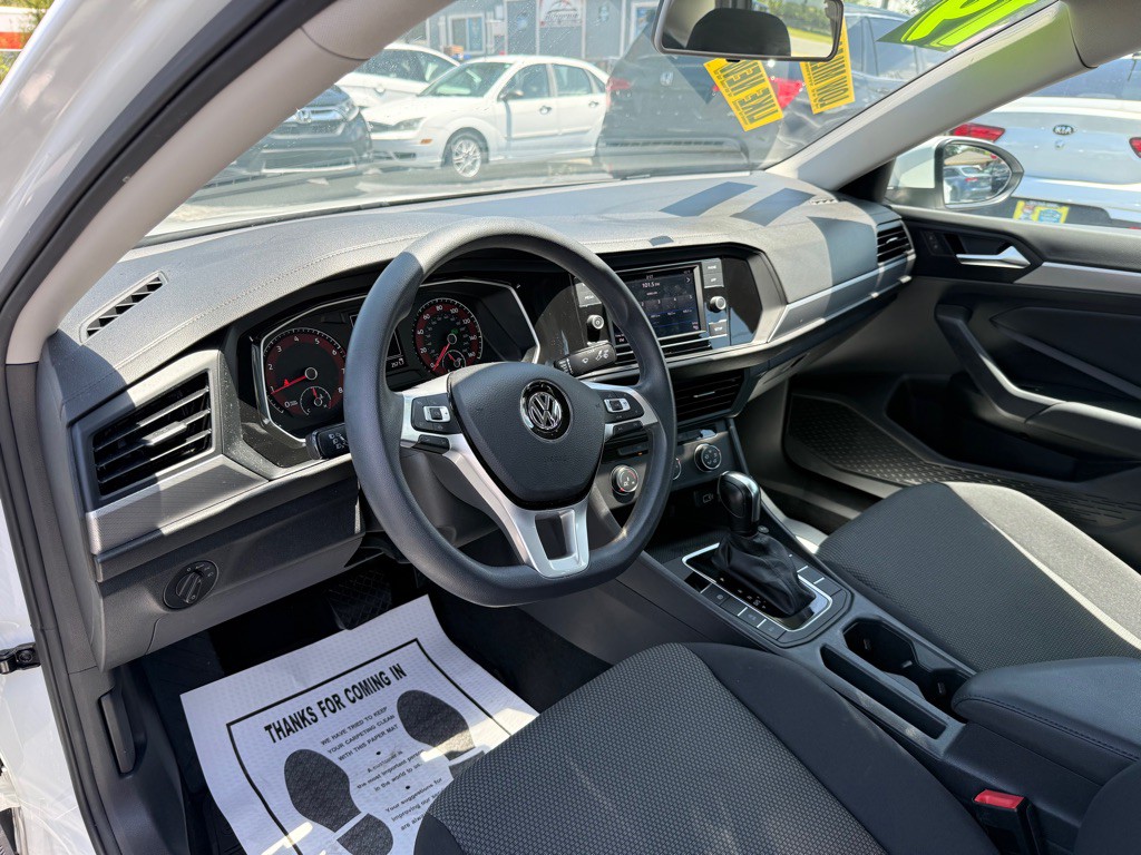 2019 Volkswagen Jetta Image 10