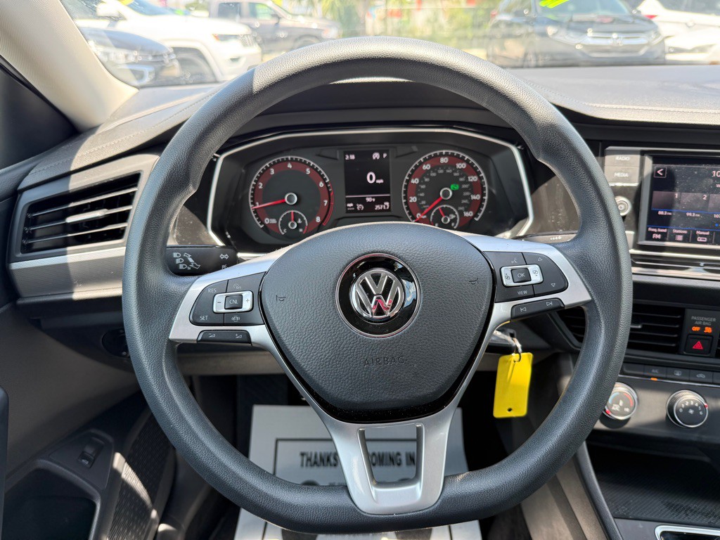2019 Volkswagen Jetta Image 13