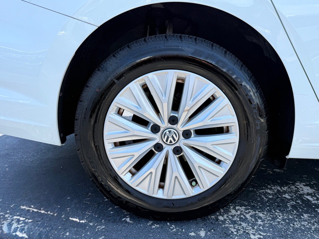 2019 Volkswagen Jetta Image 27