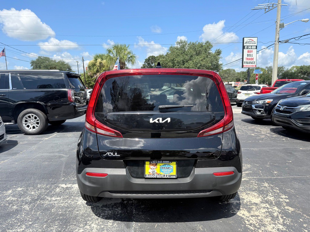 2022 Kia Soul Image 5