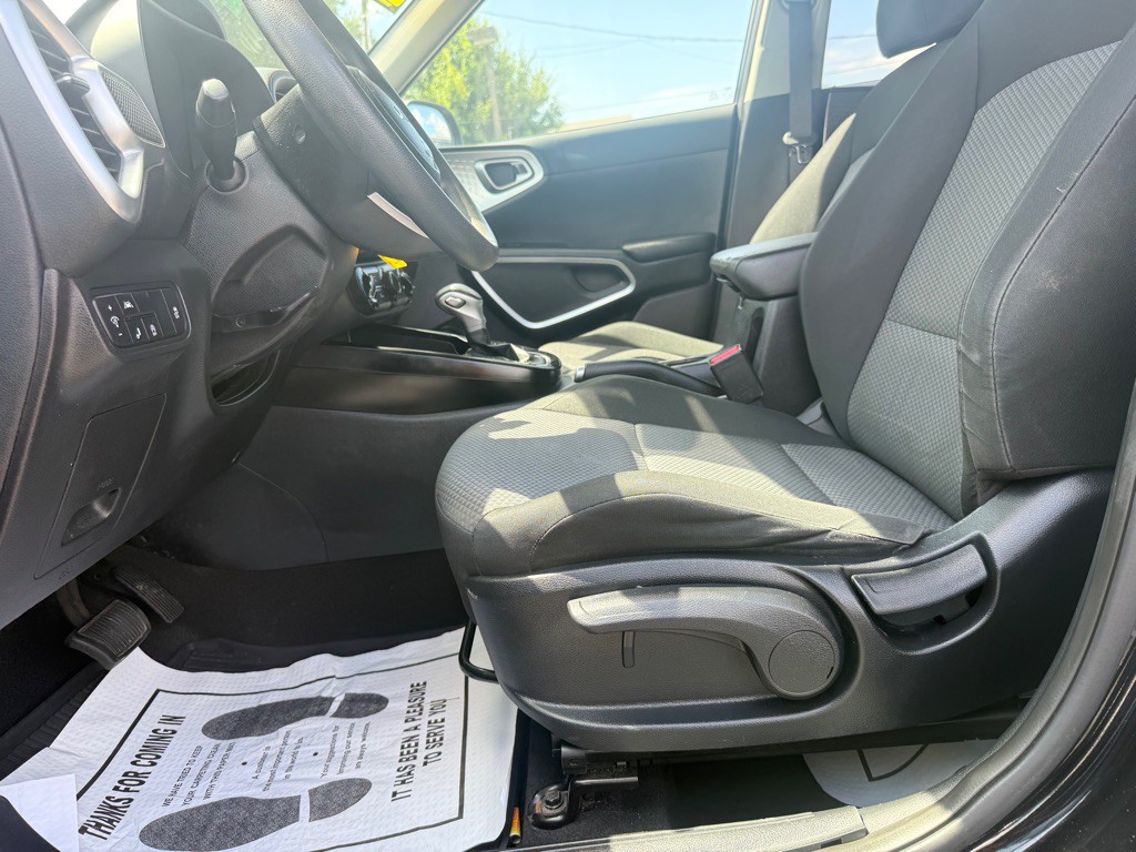 2022 Kia Soul Image 10