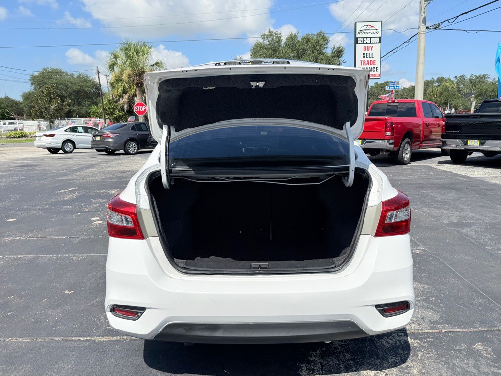 2019 Nissan Sentra Image 7