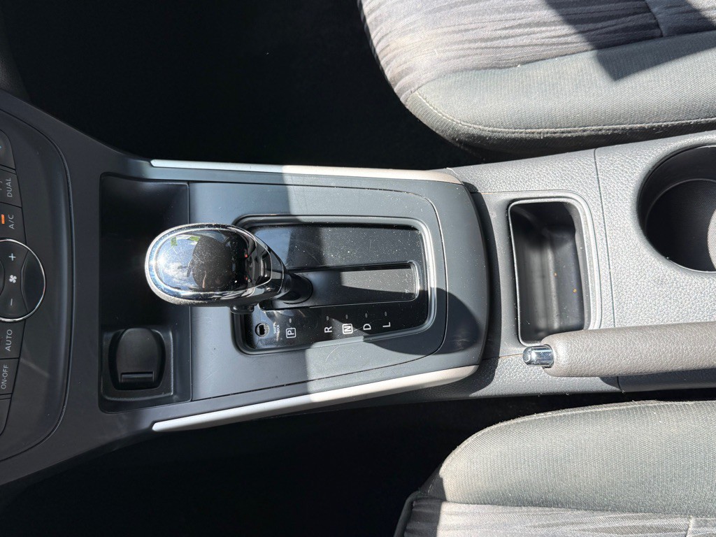 2019 Nissan Sentra Image 19