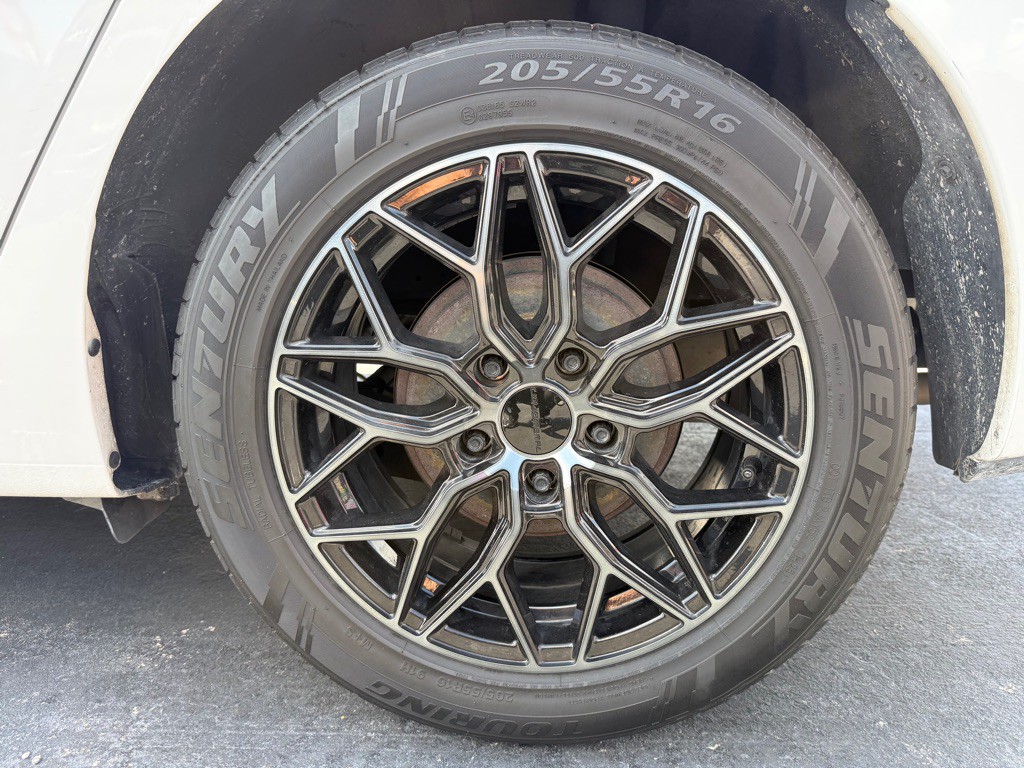 2019 Nissan Sentra Image 31