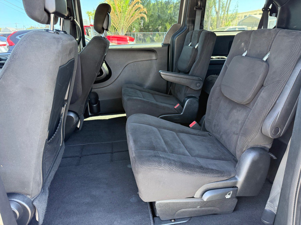 2016 Dodge Grand Caravan Image 23