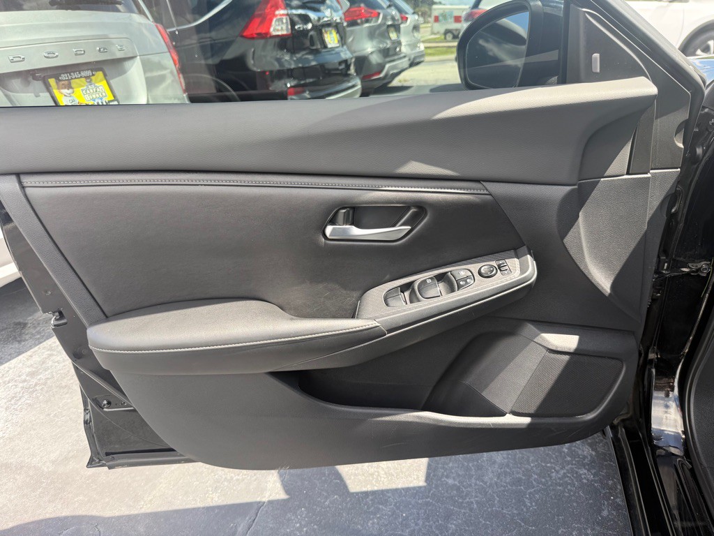 2021 Nissan Sentra Image 9