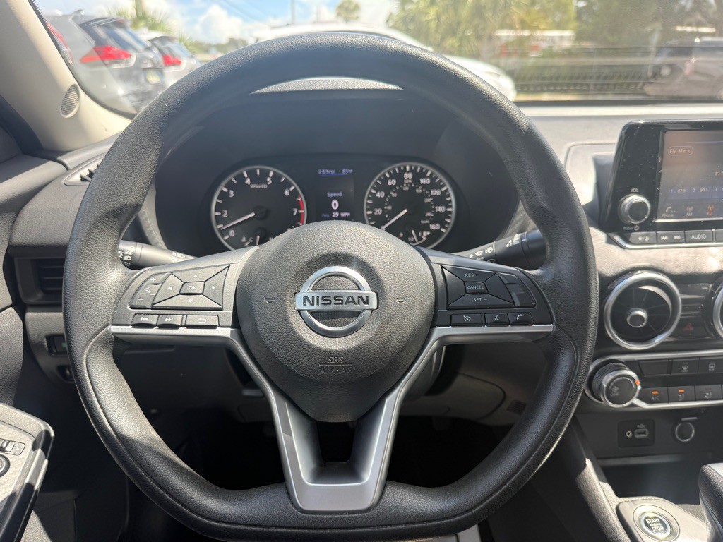 2021 Nissan Sentra Image 13