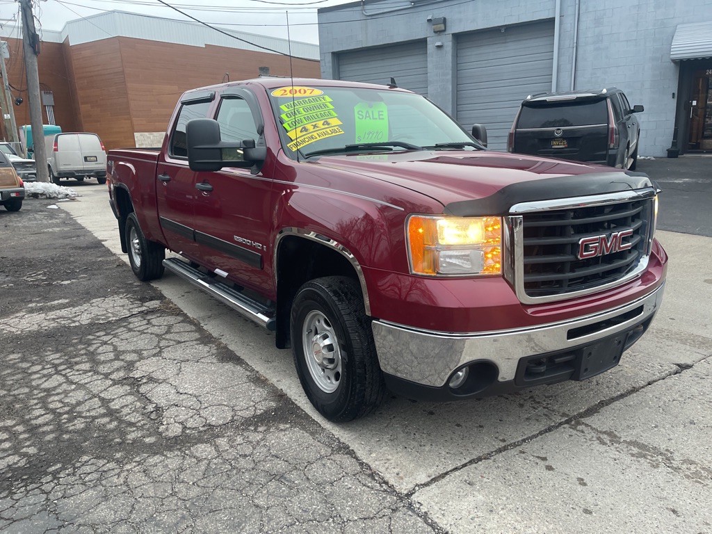 2007 GMC Sierra Image 1