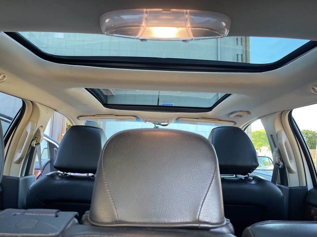 2013 Lincoln MKX Image 10