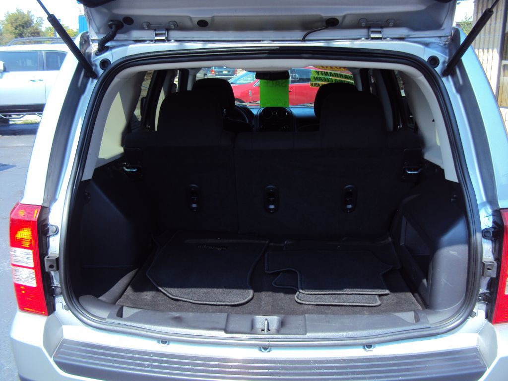2016 Jeep Patriot Image 10