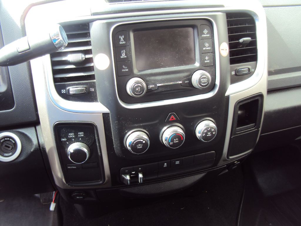2017 RAM 2500 Image 10