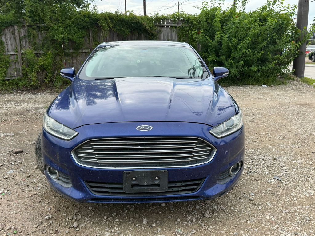 2013 Ford Fusion Image 2
