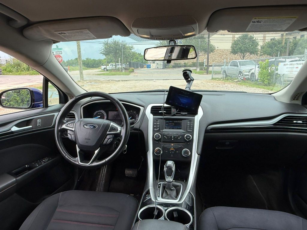 2013 Ford Fusion Image 12