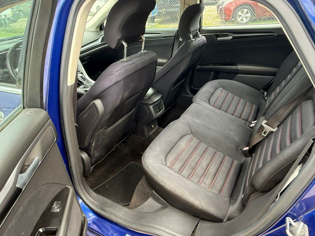 2013 Ford Fusion Image 15