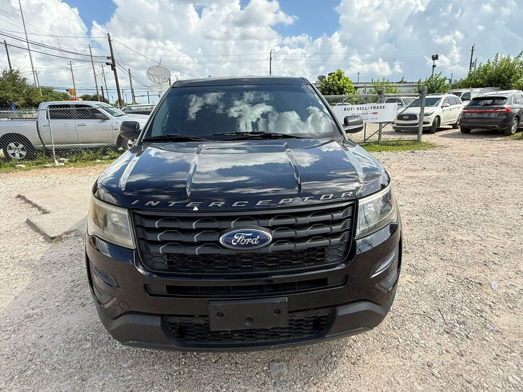 2018 Ford Explorer Image 2