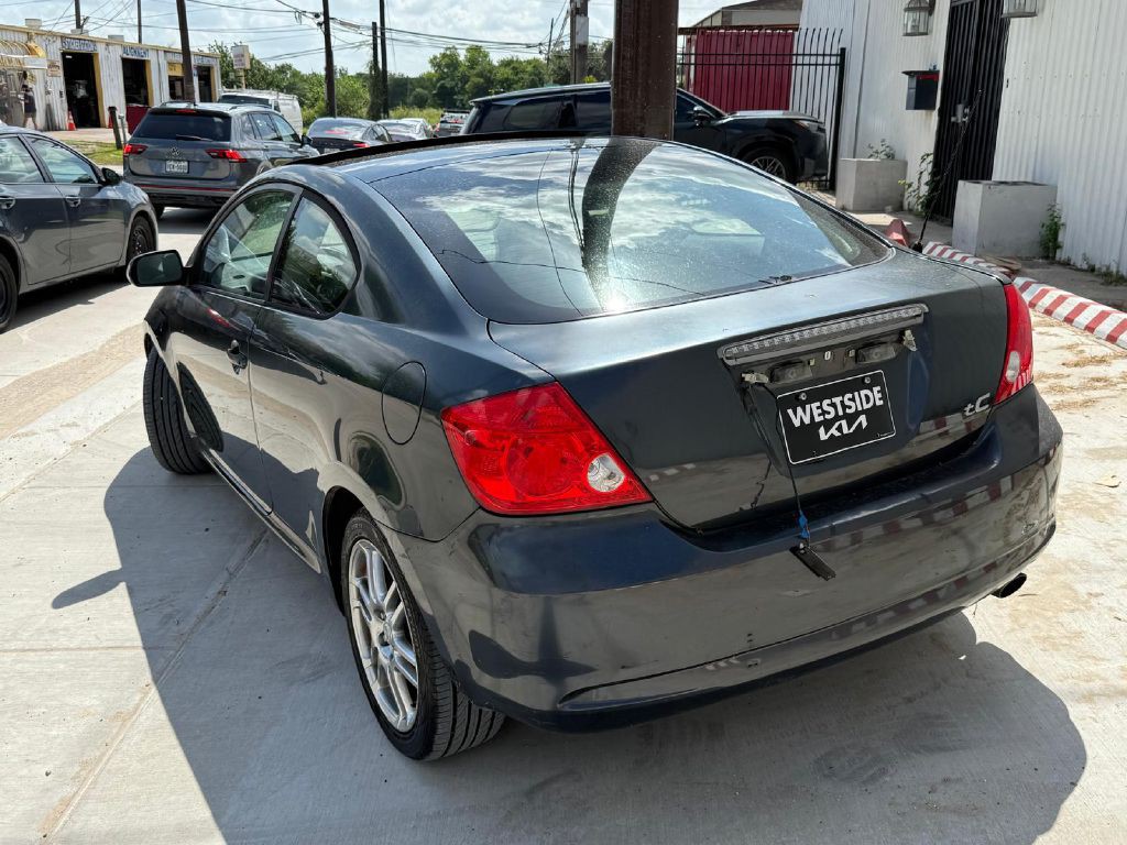 2005 Scion tC Image 5