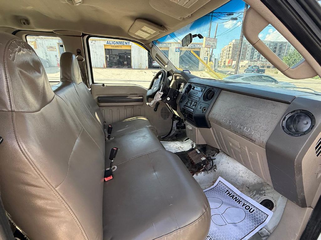 2008 Ford F-250 Image 11