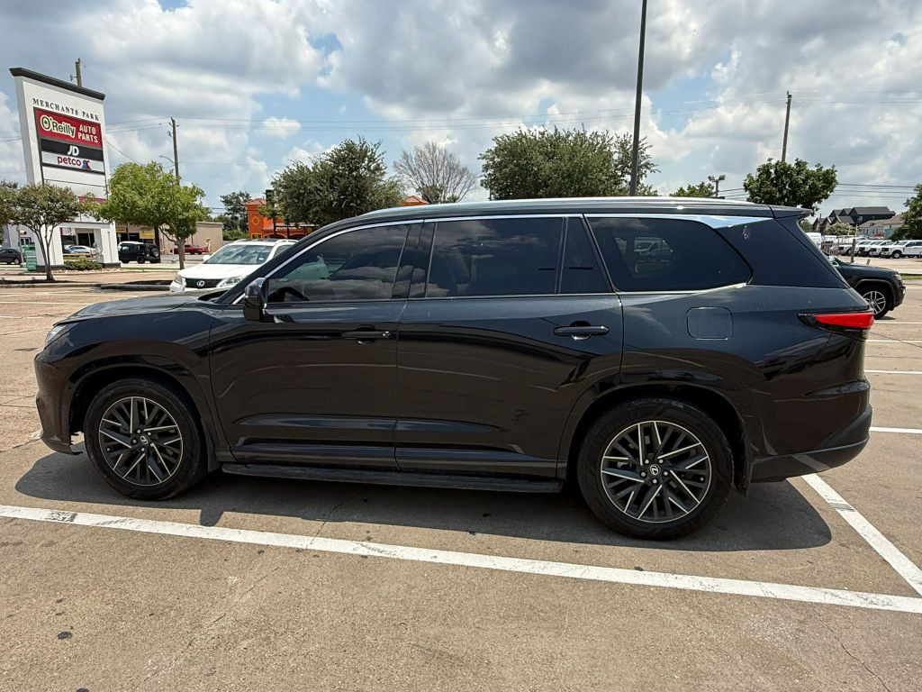 2024 Lexus TX Image 6