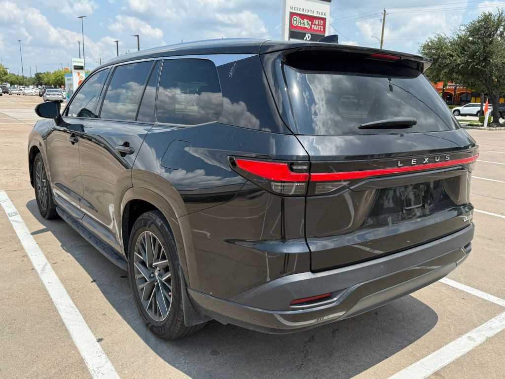 2024 Lexus TX Image 8